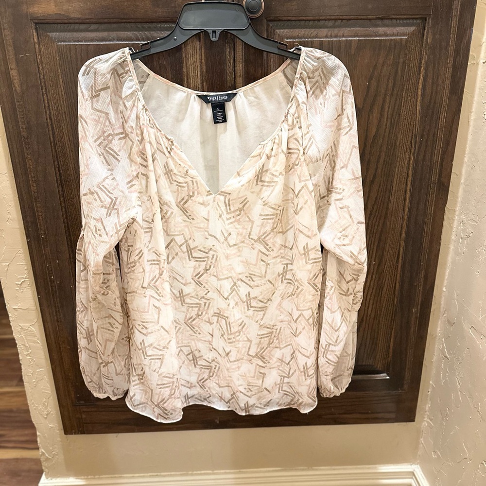 White House Black Market Patterned V-Neck Top